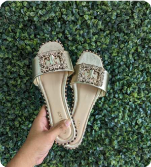 Sandalia hebilla de perlas (Ficher04)