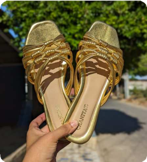 68 Sandalias planas doradas con nudo (Ficher04)